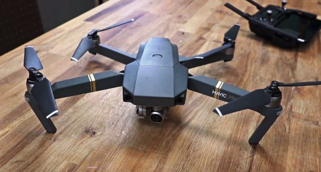 The Best Drone of 2017 : DJI Mavic Pro