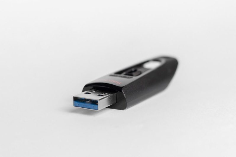 New USB4 standard doubles throughput and includes optional Thunderbolt interface